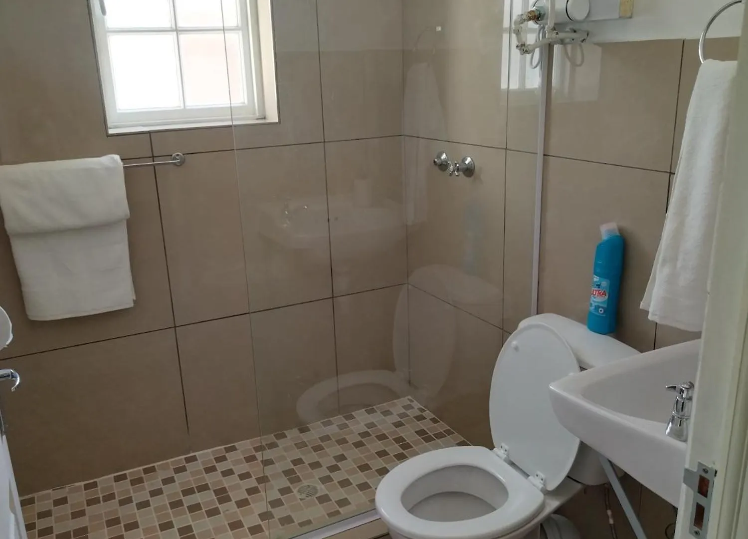 Anne Barnard Way Nest Apartment Edgemead