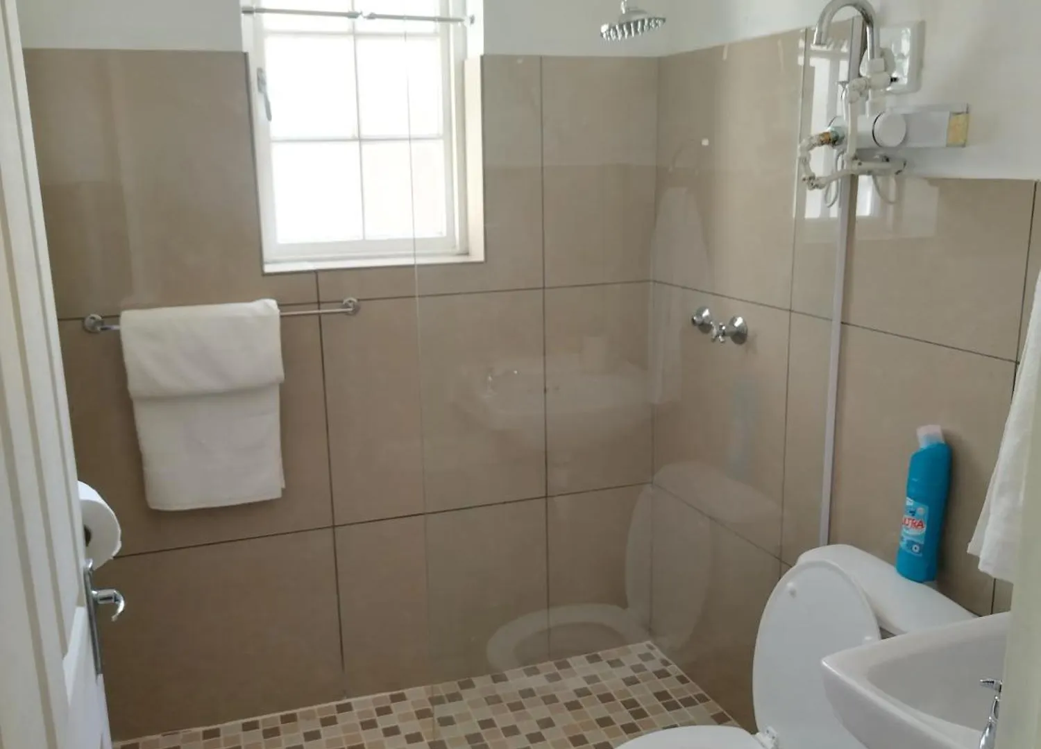 Anne Barnard Way Nest Apartment Edgemead